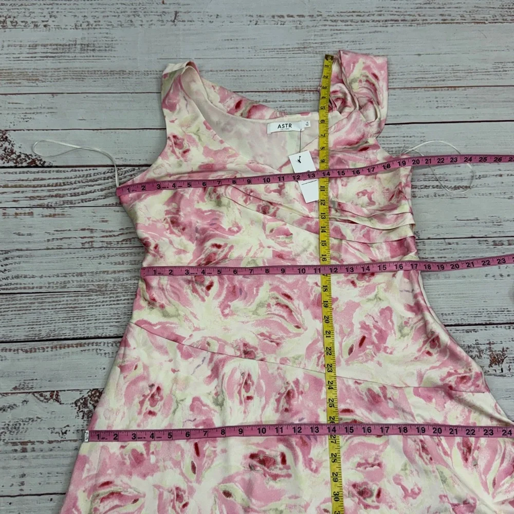 ASTR Women’s XL Pink Watercolor Asymmetric Shoulder Strap Midi Dress NEW - Picture 12 of 13